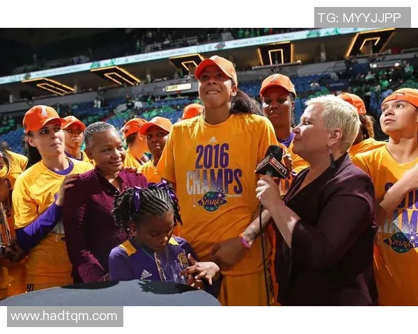 篮球与足球双栖球星的传奇之路如何跨越两大体育世界的巅峰 篮球与足球双栖球星的传奇之路如何跨越两大体育世界的巅峰