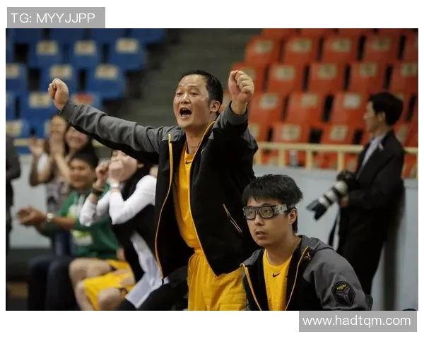 足球明星风采：球场内外的传奇故事与背后坚持的力量